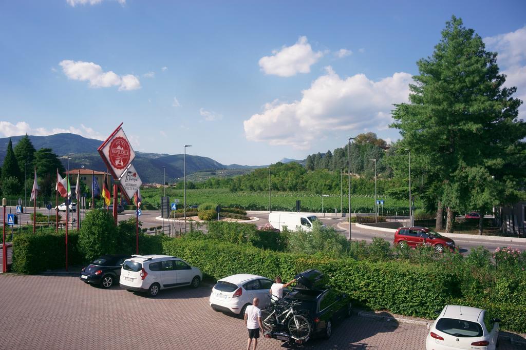 Hotel Valpolicella International San Pietro in Cariano Exterior foto